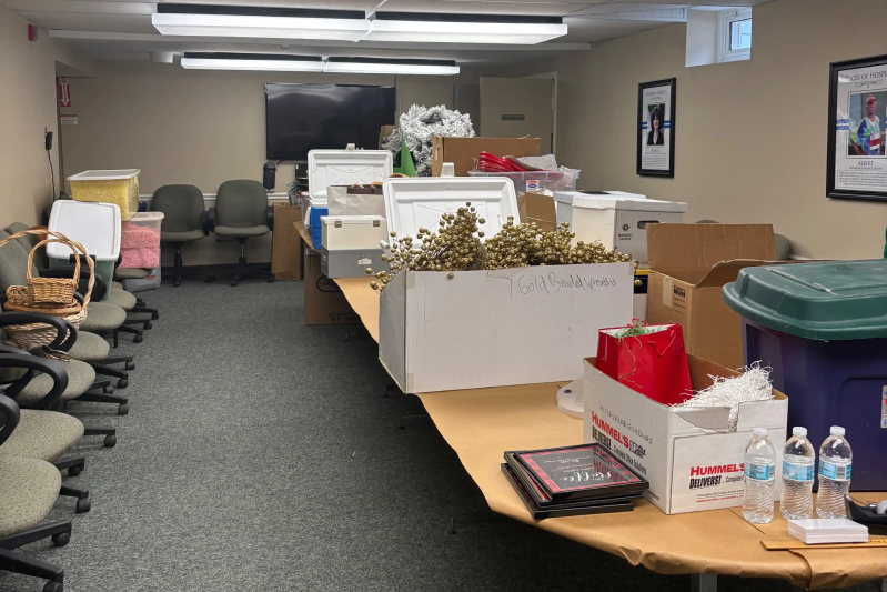 Identified as decorative because it does not provide essential instructional or contextual information.