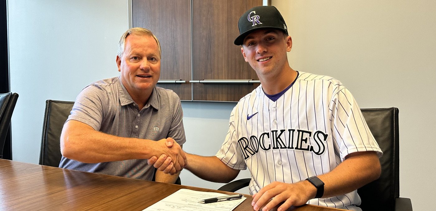 Butler signing with Rockies