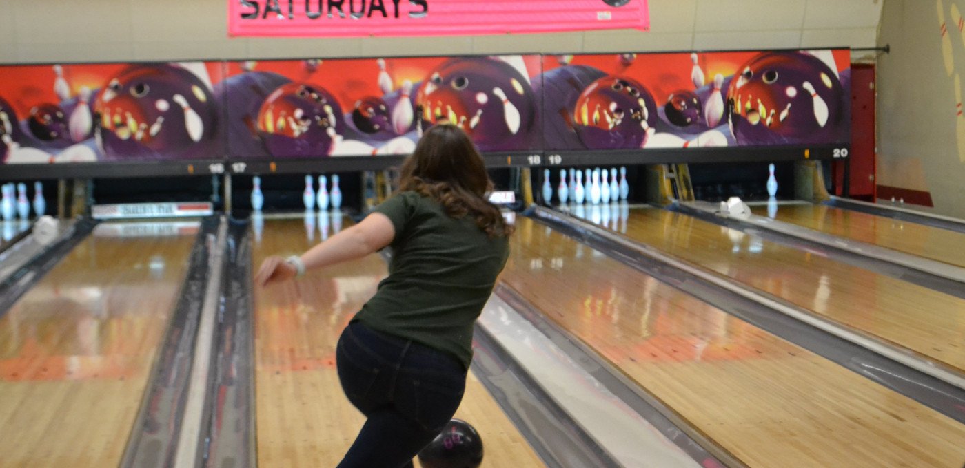 Taylor L Bowling Action Head Shot