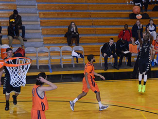 mbball 01 08 2013 Mitchell