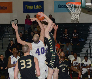 mbball 01 13 2013 Hunt 