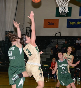 wbball 02 21 2013 Randio
