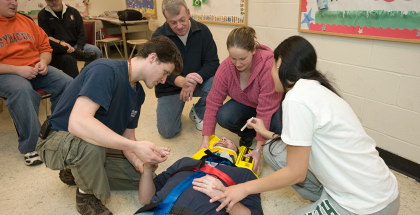 Students Practice Lifesaving Skills